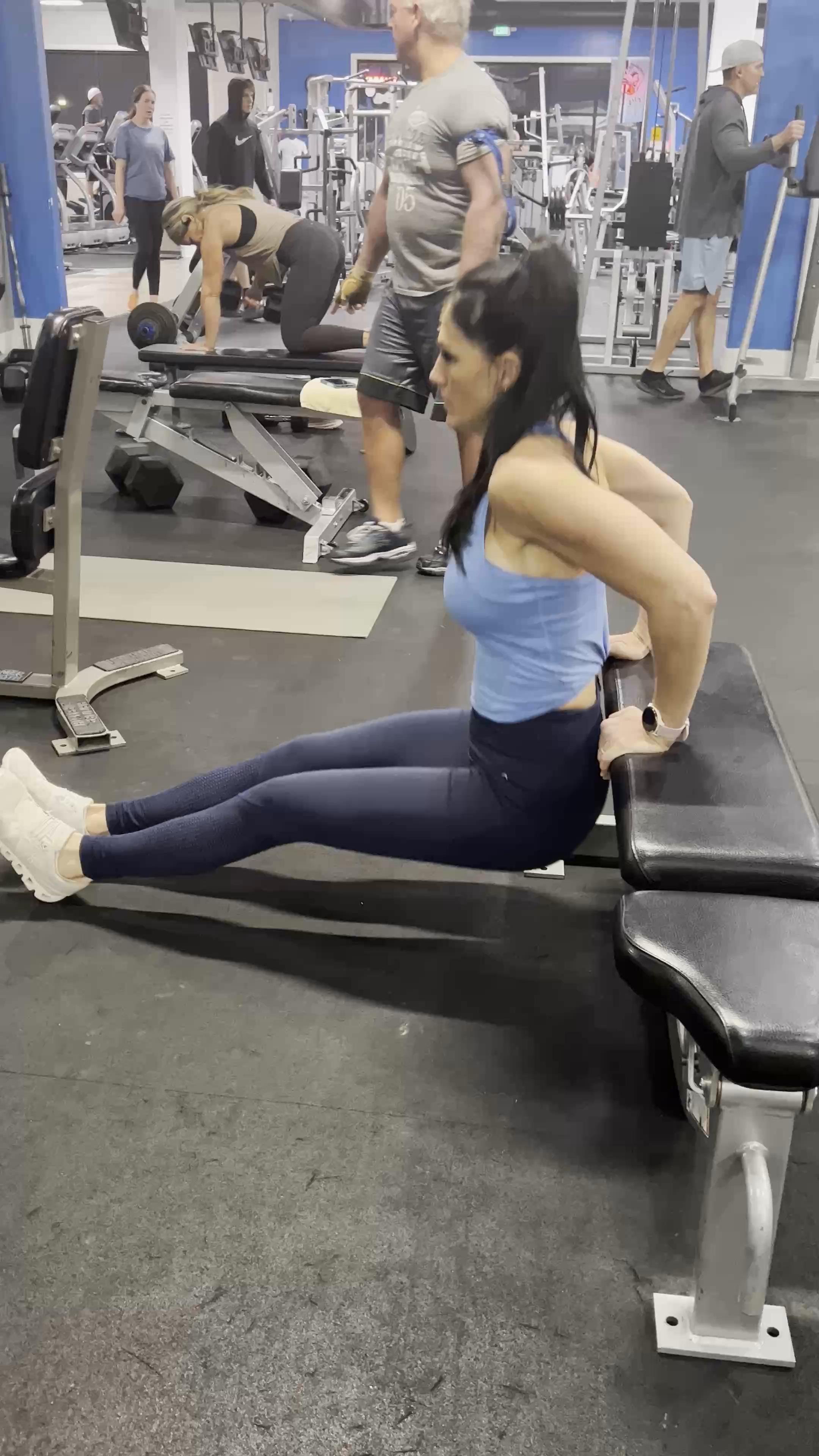 W1/D3-Shoulders/Triceps/Chest/Core