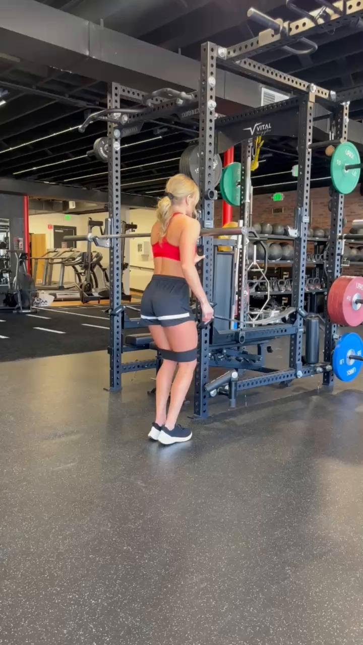 Lower Body Strength + Sculpt
