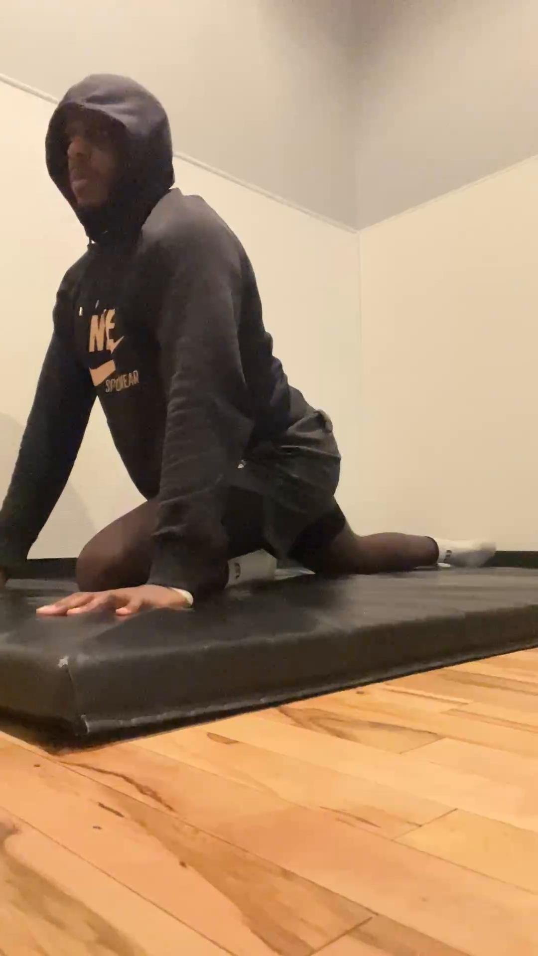 Week 2/D1 - MOBILITY/STRETCH