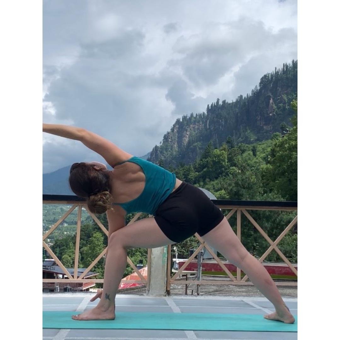 Mama Yoga class 3