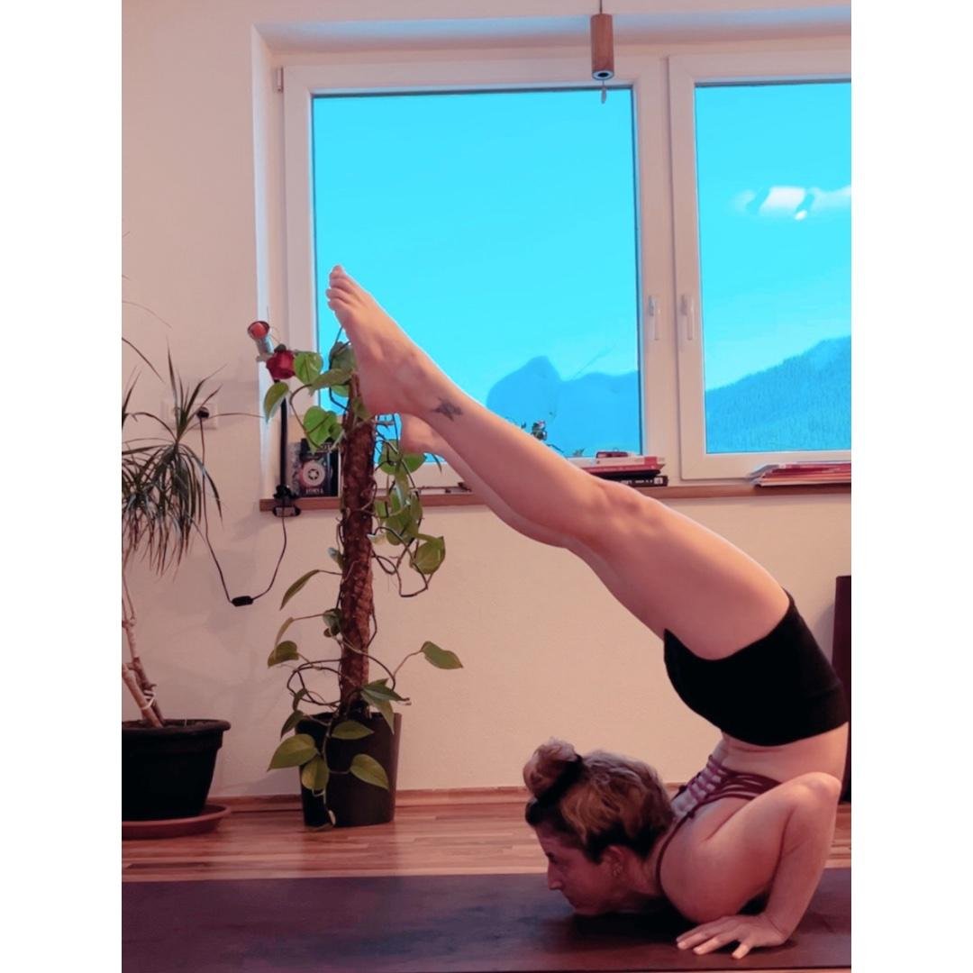 Mama Yoga class 4
