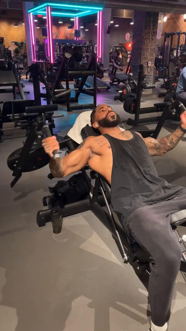 Press (Chest dominant)
