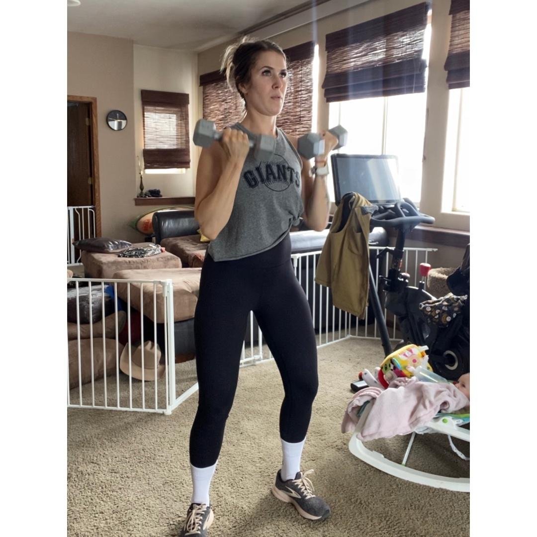 [HOME] Full body 2’s