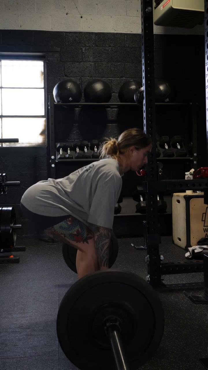 W1 D3 - HINGE (DEADLIFT + HIP THRUST)
