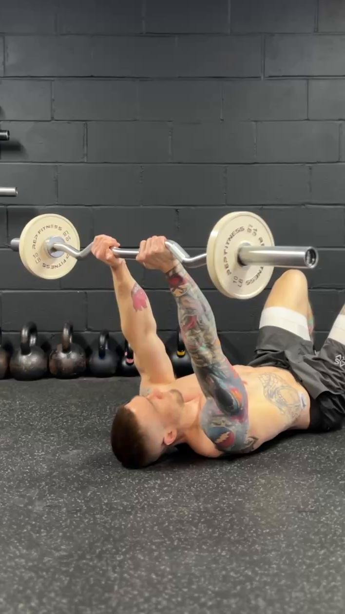 Dumbbell Workout: Upper Body Hypertrophy