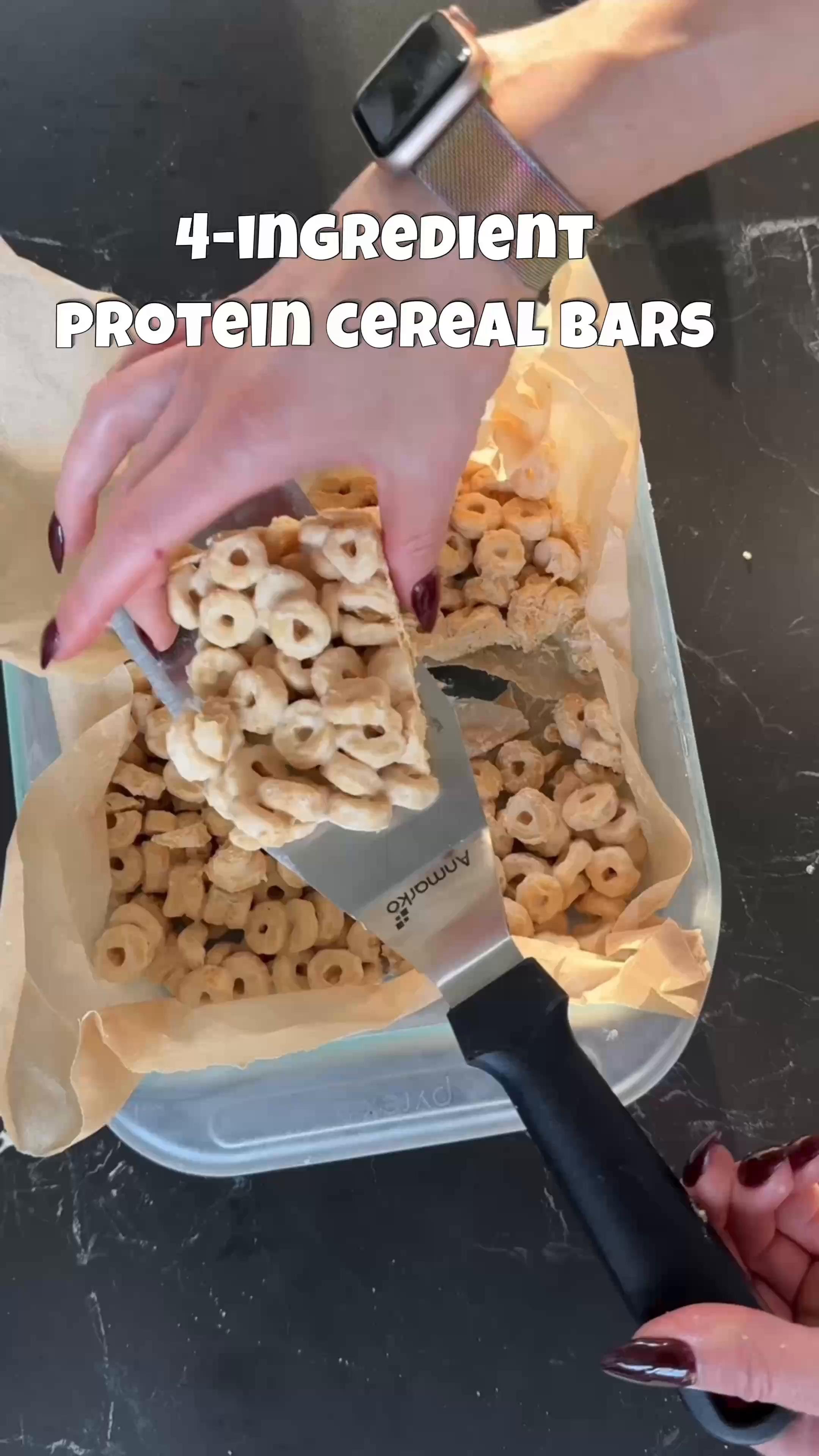 Protein Cereal Bars (only 4 ingredients!)