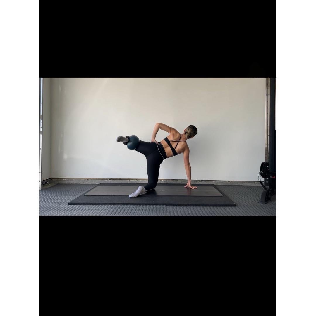 10 Minute Booty Lift
