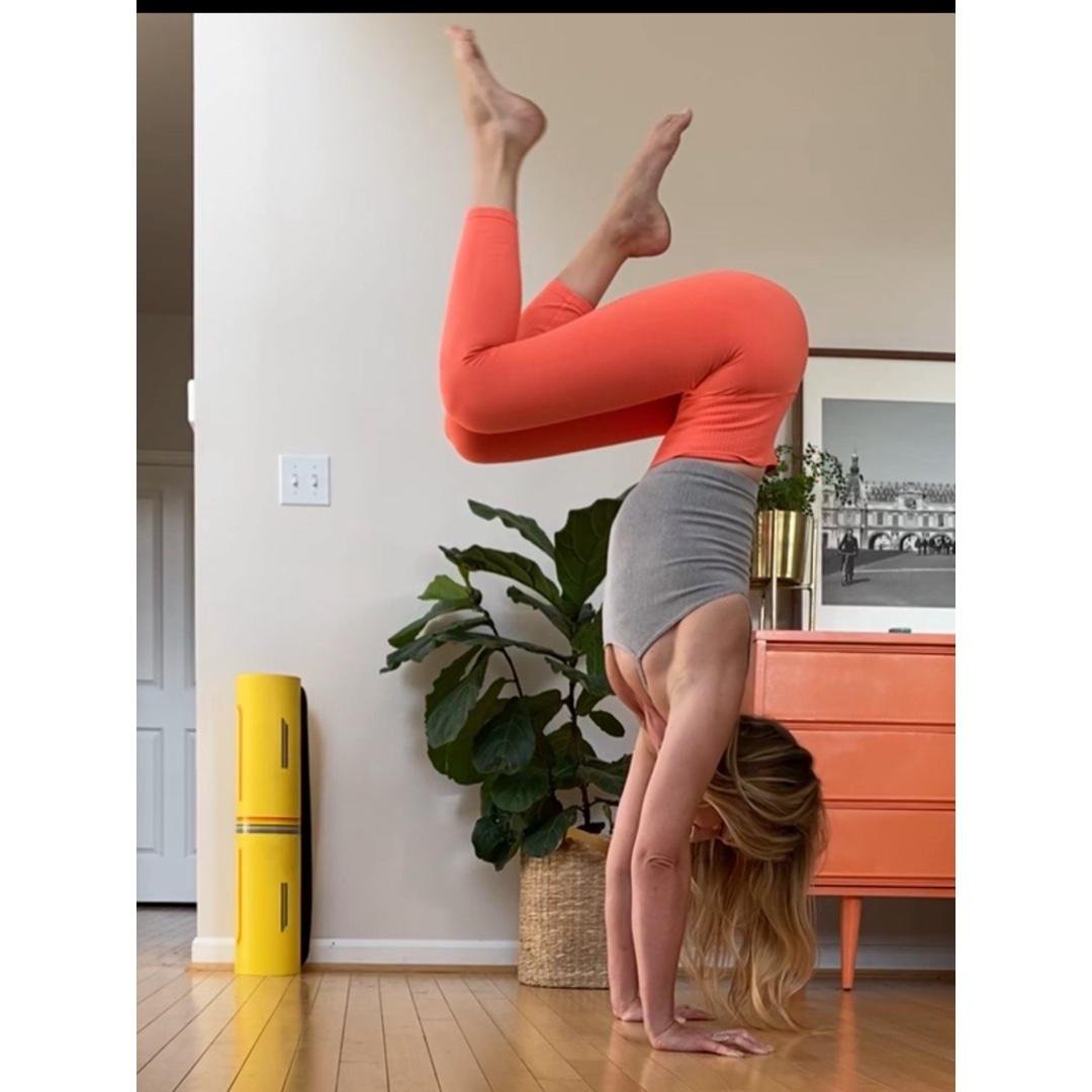 Ready To Move Away From The Wall? 🤸🏻‍♂️🤸🏼🤸🏼‍♀️