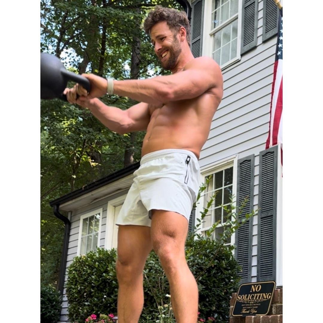 20 Min Kettlebell AMRAP