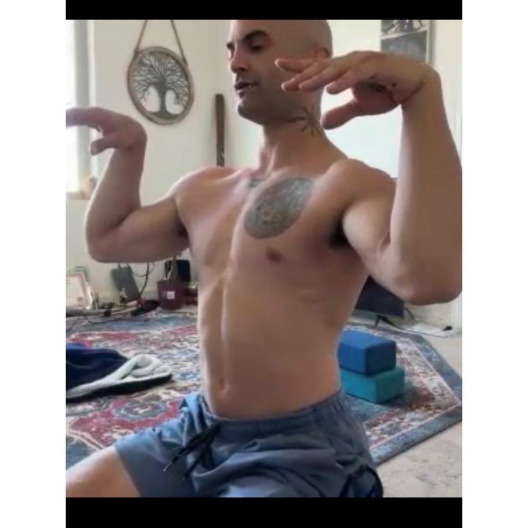 KEYS TO OPENING THE SPINE SERRATUS AND GLUTE MEDIUS