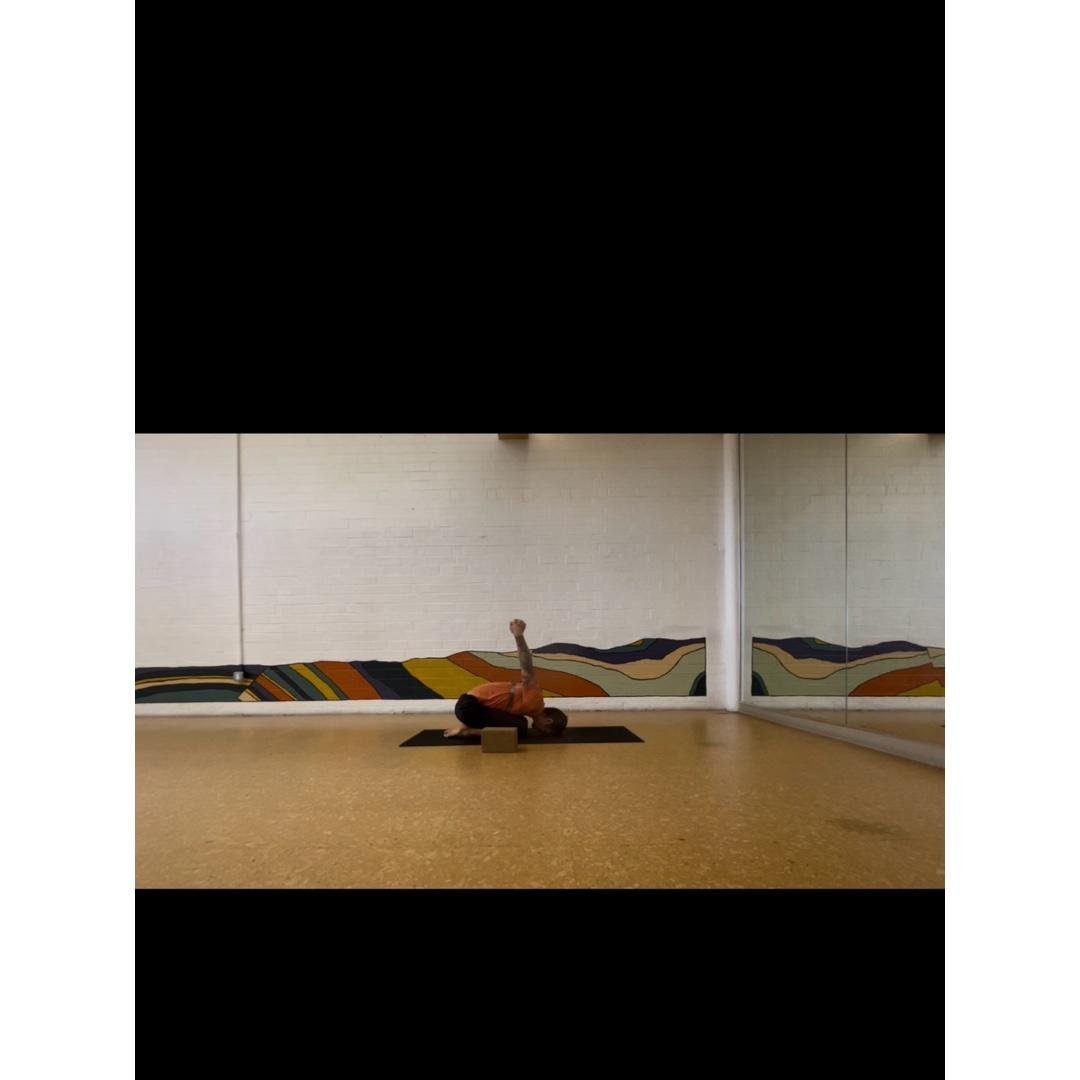 Short shoulder release