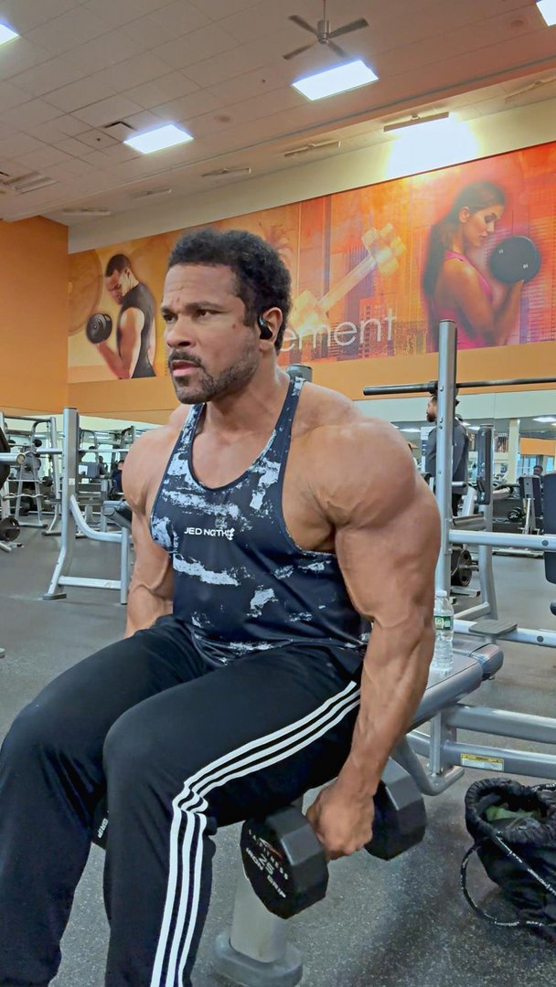 PUMPKIN DELTS WORKOUT