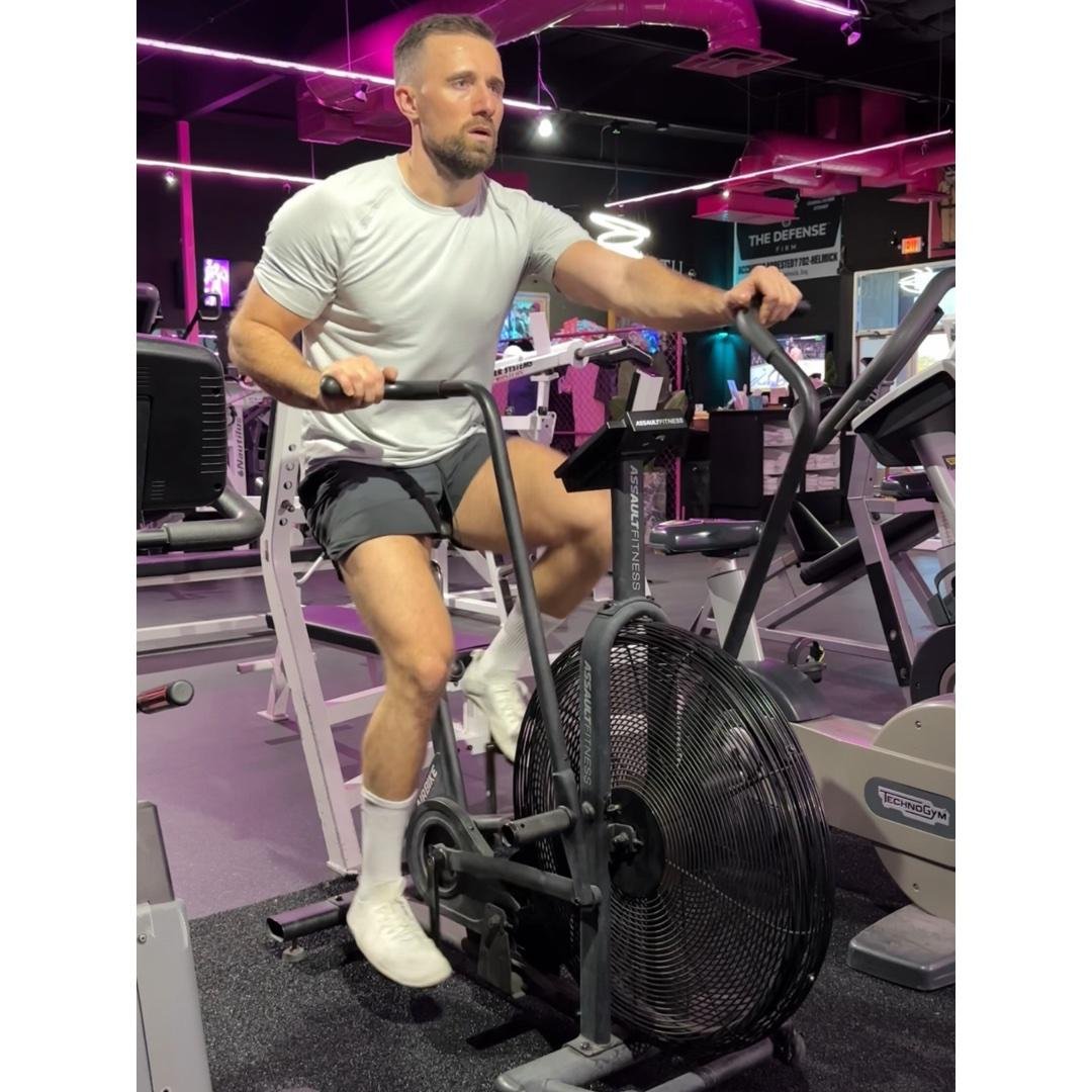 Day 4 - Cardio and core 😅🔥