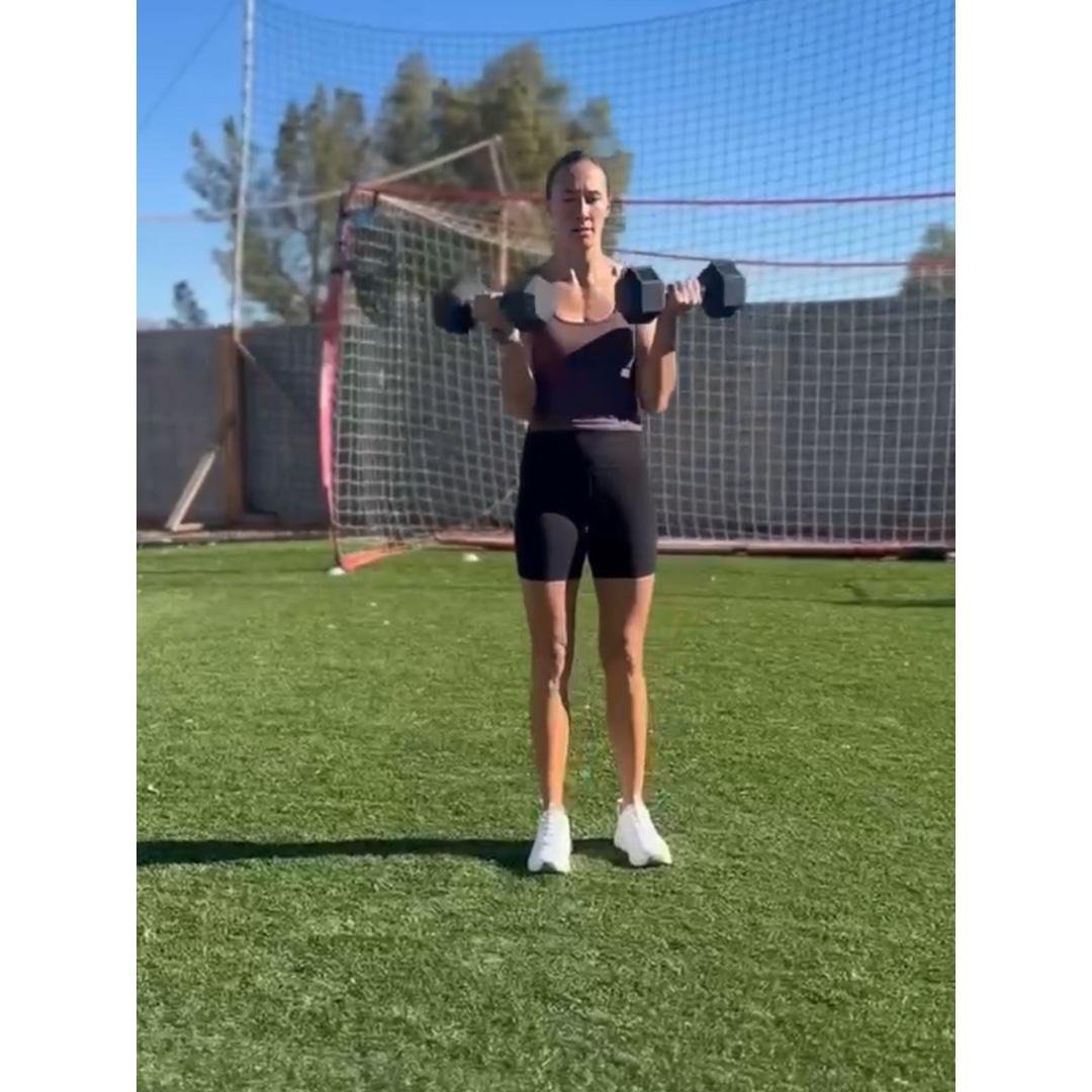 Dumbbells and defined guns (UPPER BODY)