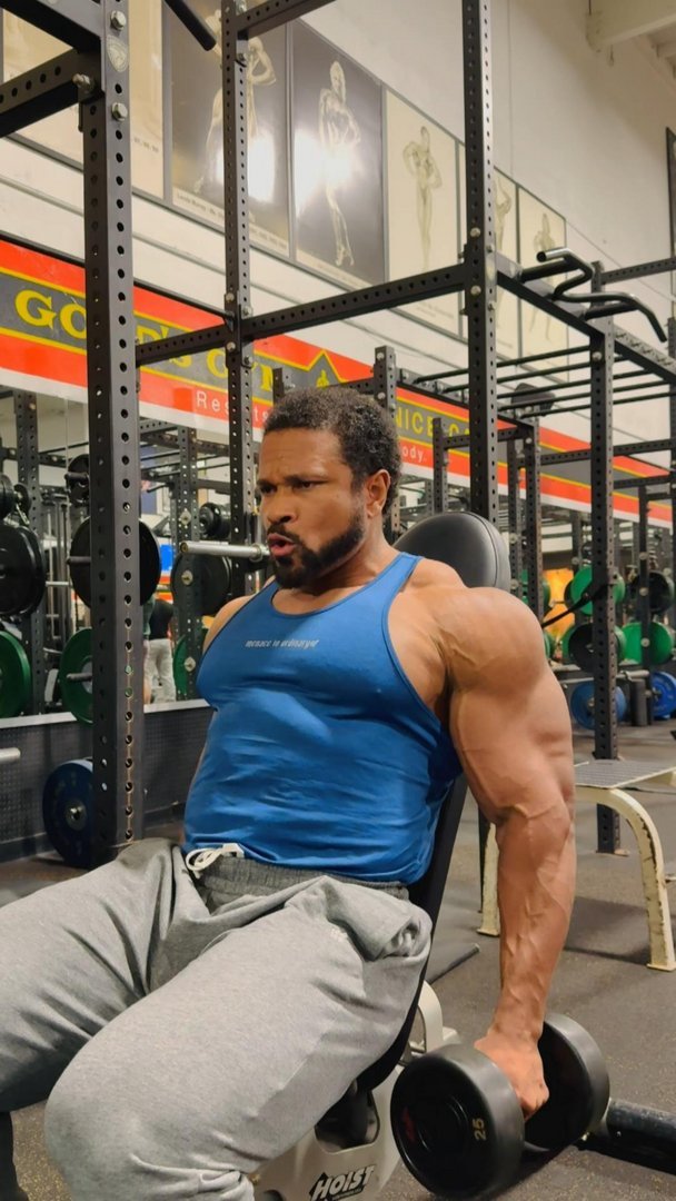 30 MINUTE BICEP WORKOUT FOR MASS-102