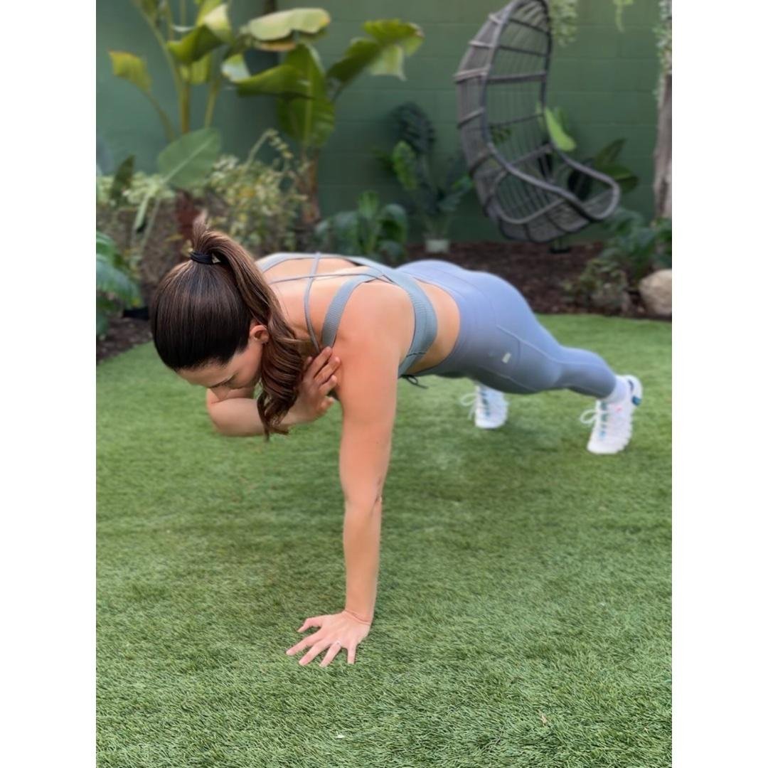 16 MIN ~ Mini Strong Abs Workout