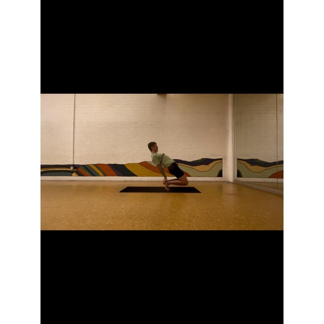 Handsfree ustrasana v2 flow