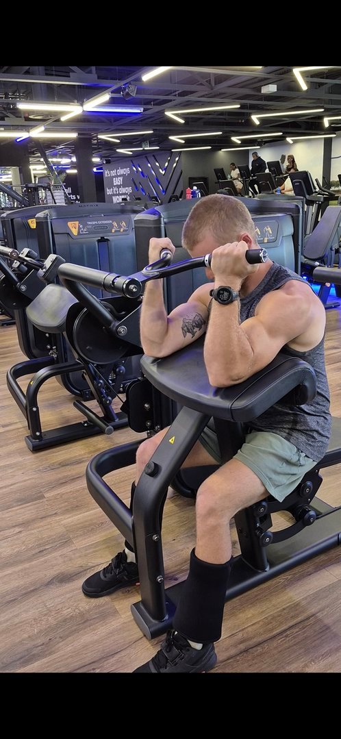 Build Bigger Biceps 