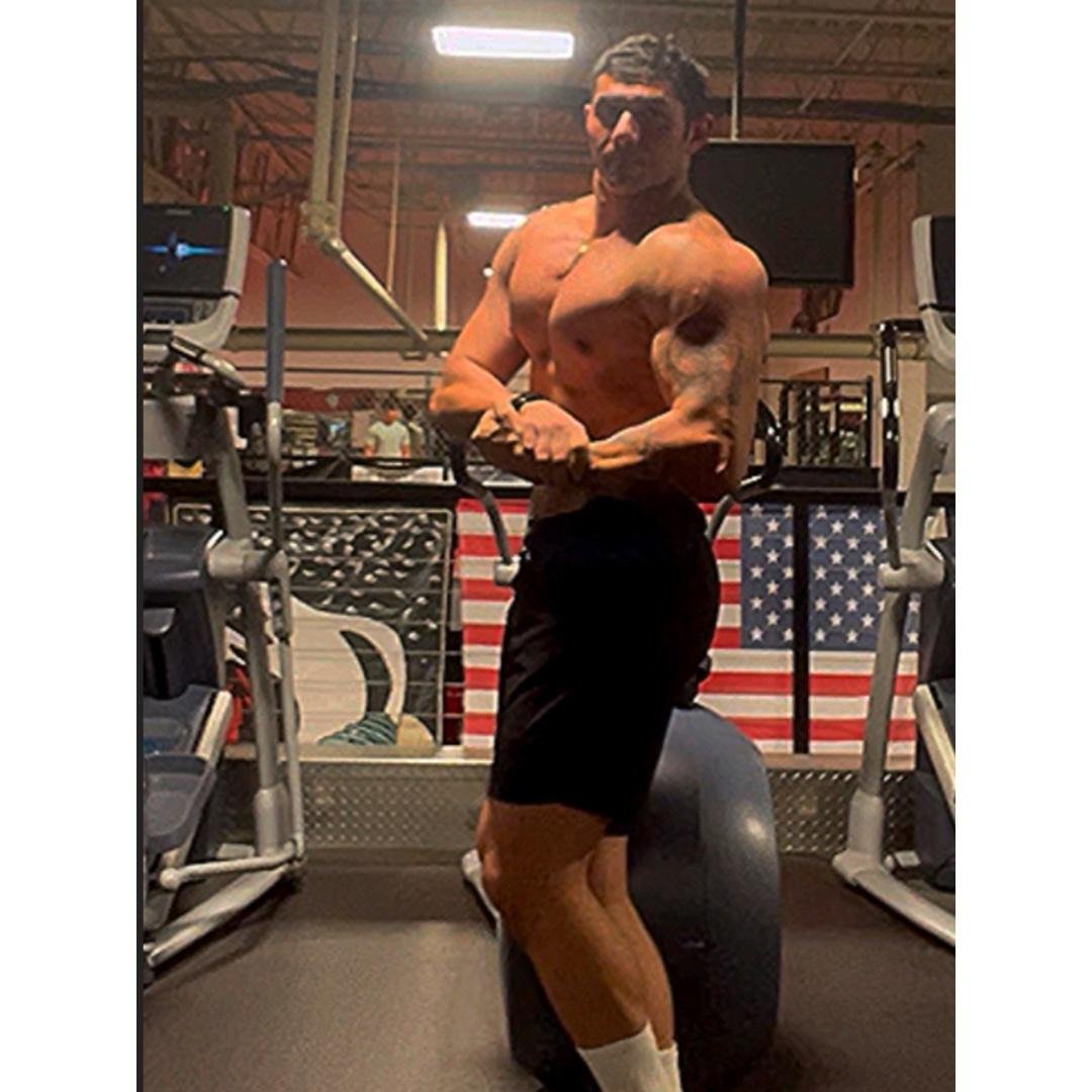 Chest/Shoulders/Tris