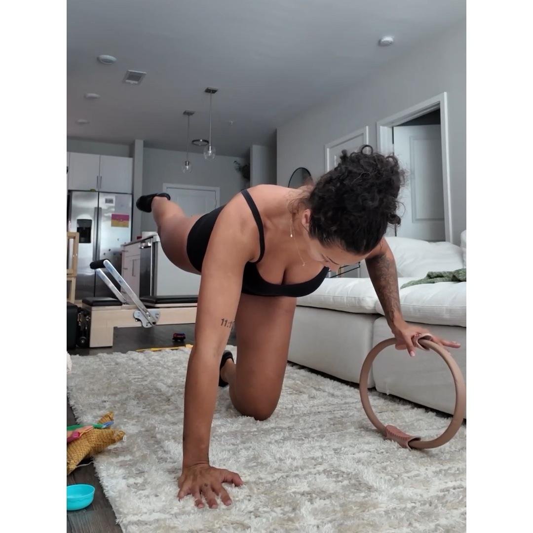 Full body | pilates ring + DB