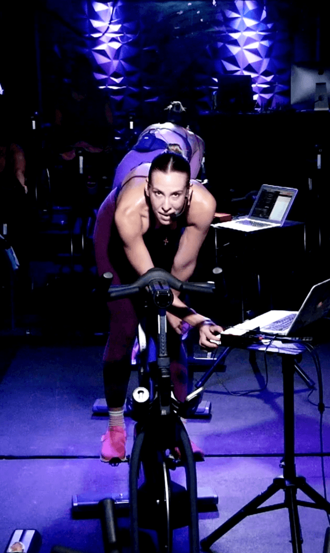 20 Minute Classic Ride - LATINA FOREVER