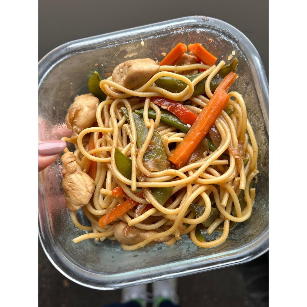 Chicken Lo Mein