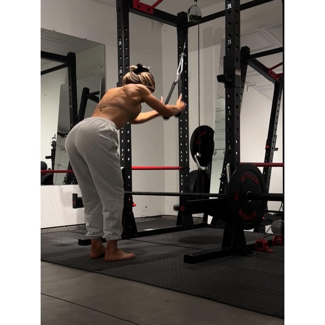 DAY 4 – PULL (BACK / BICEPS)