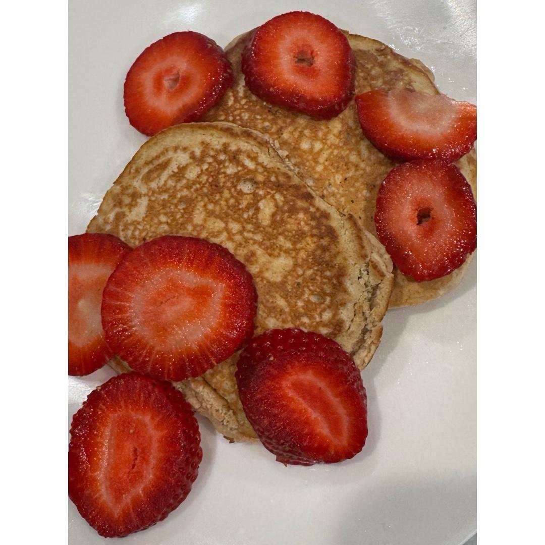Oat Flour Pancakes