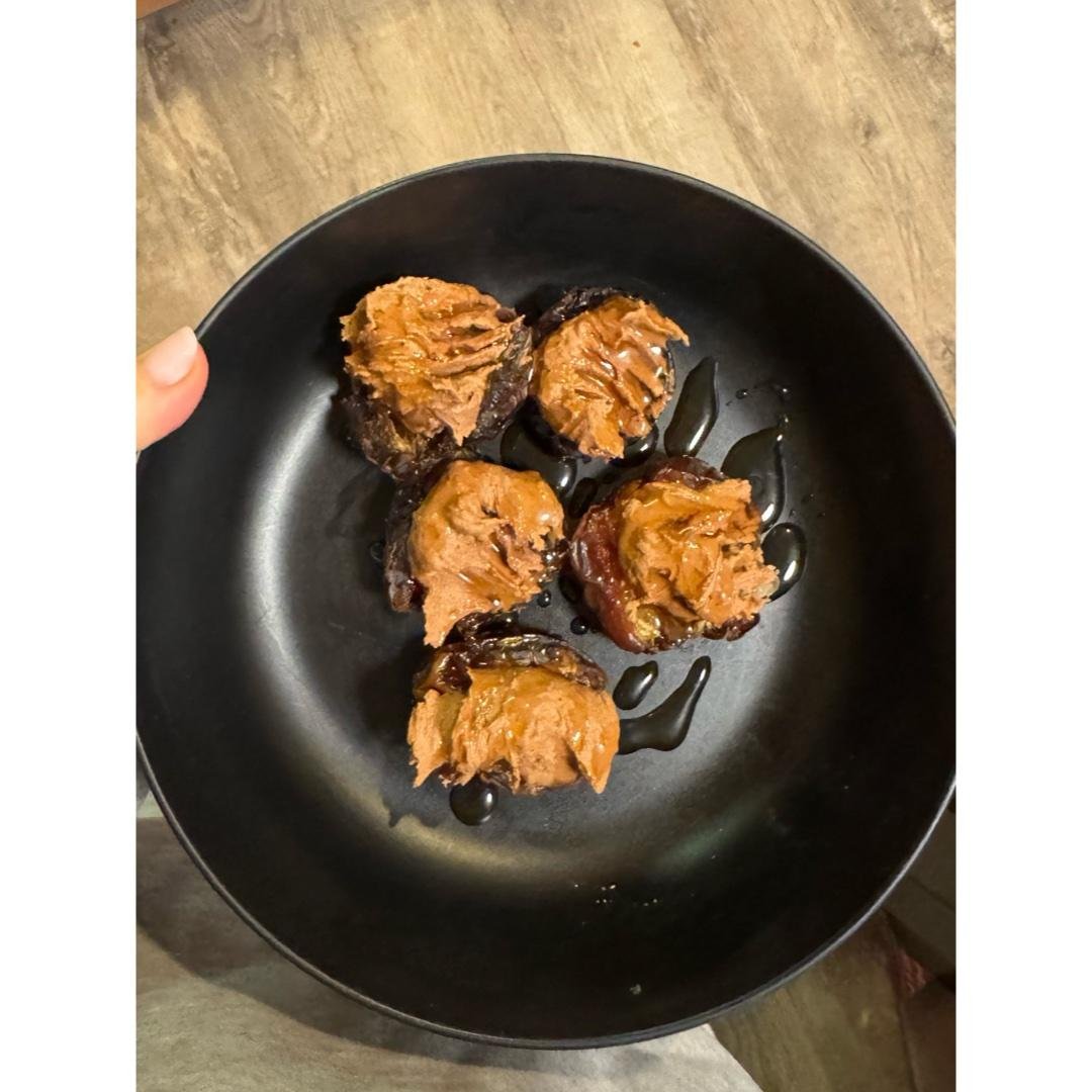 Stuffed Dates