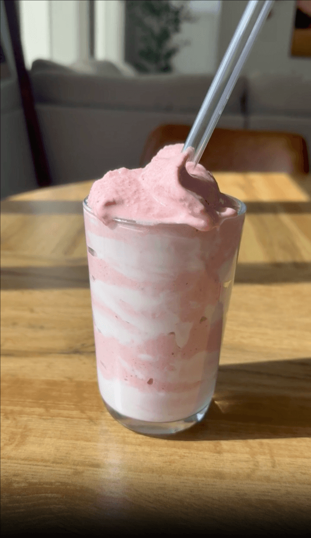 RASPBERRY DREAM SMOOTHIE