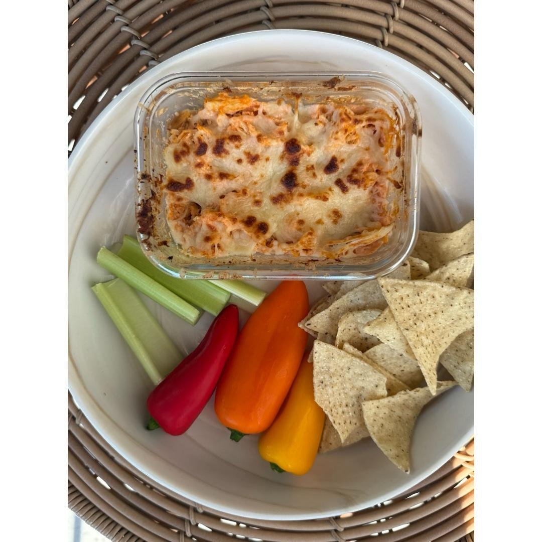 Buffalo Chicken Dip (THE BEST WAY) 🍗