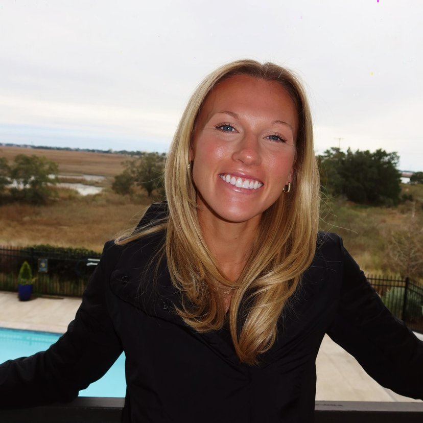 Hanna Sellinger App - CPT & Professional Fitness Instructor